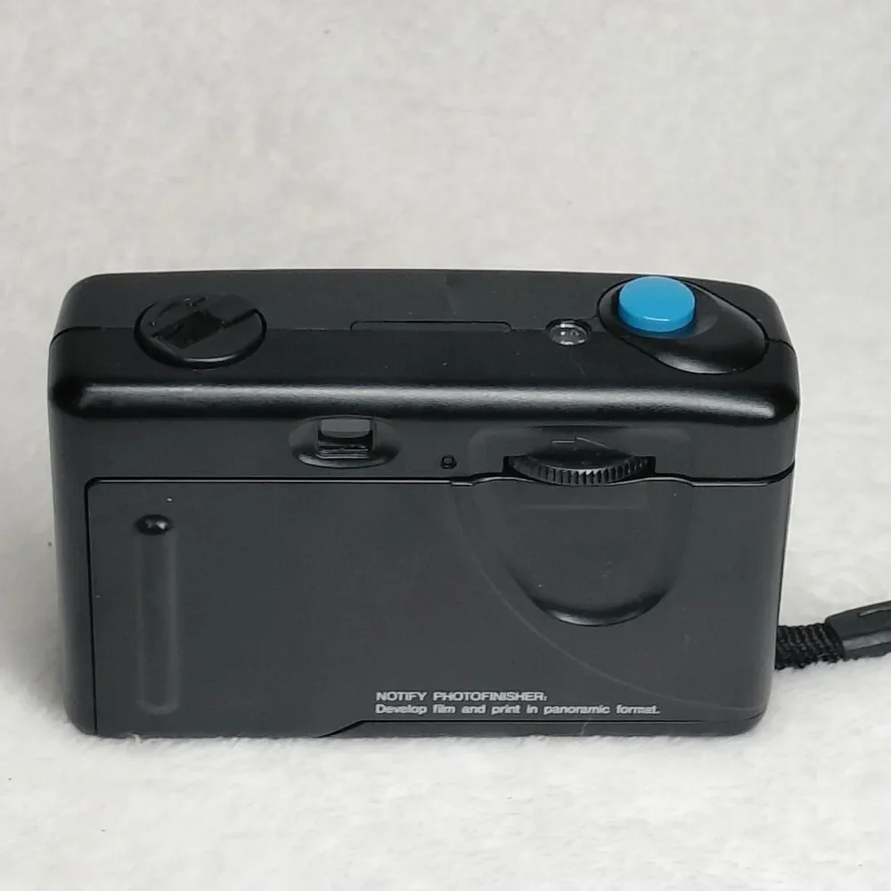 Vintage Ansco Pix Panorama 35mm Point & Shoot Film Camera Black With Case TESTED